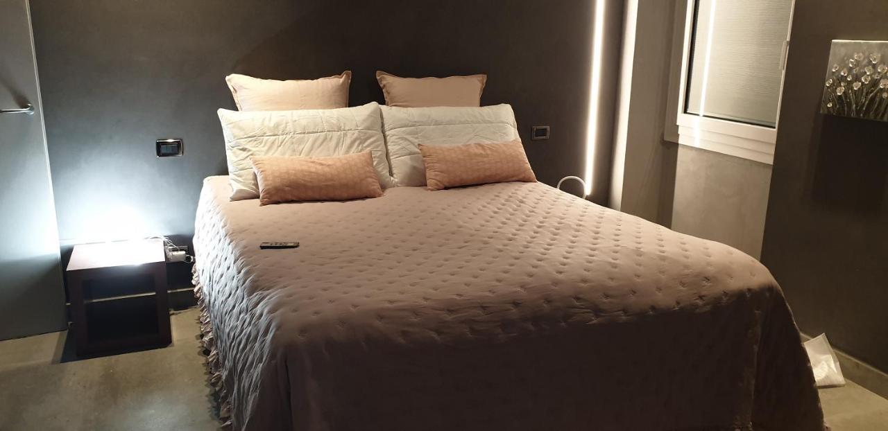 Il Vascello Apartment Рапало Екстериор снимка
